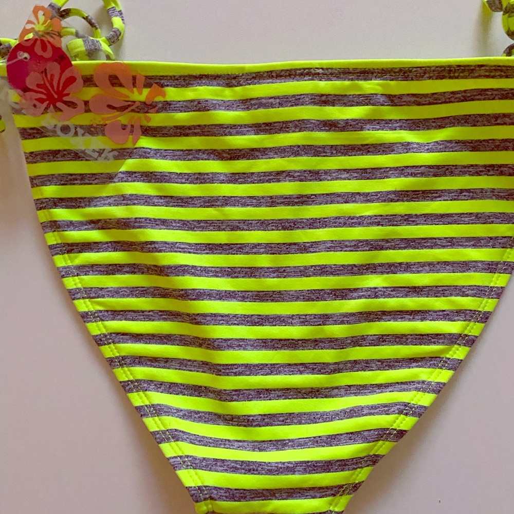 Brand new Joe Boxer Bikini bottoms